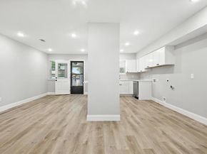 8620  Triton Lane , Dallas Texas 75227