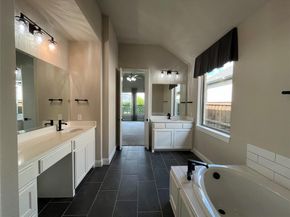 1117  Orchard Pass , Northlake Texas 76226