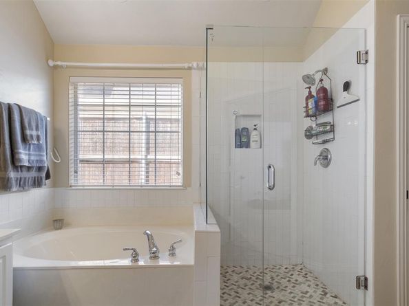 7  Macan Court , Mansfield Texas 76063