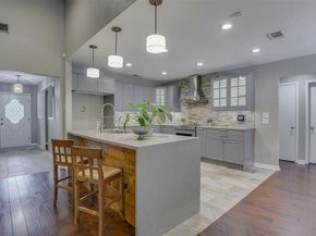 1831  Waterwood Drive , Arlington Texas 76012
