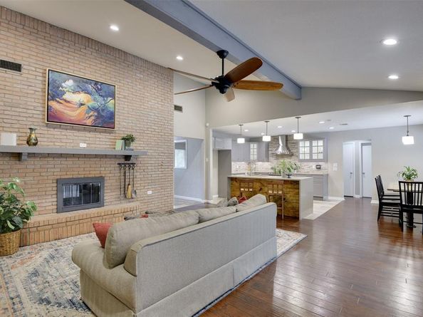 1831  Waterwood Drive , Arlington Texas 76012