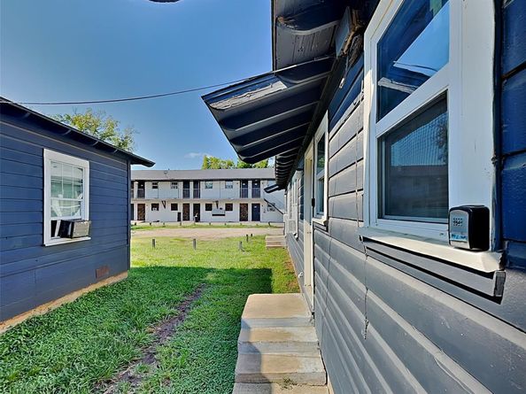 Undisclosed Address #20987750, Dallas Texas 75210