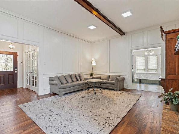 18512  Featherwood Drive , Dallas Texas 75252