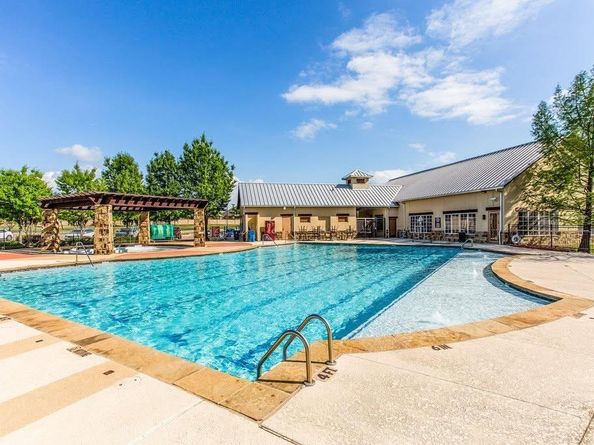 1320  Golf Club Drive , Lantana Texas 76226