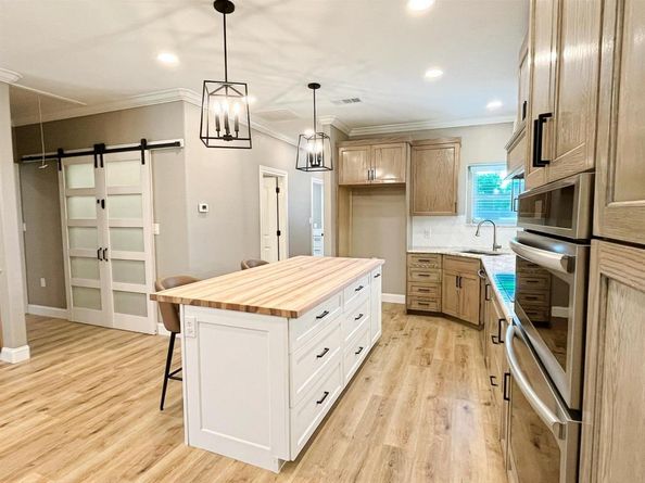 200  Suntide Drive , Sunnyvale Texas 75182