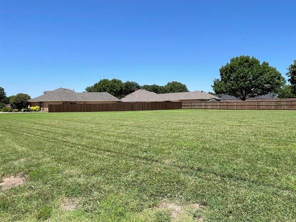 200  Suntide Drive , Sunnyvale Texas 75182