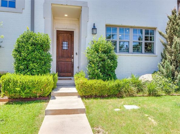 520  Sheer Bliss Lane , Fort Worth Texas 76114