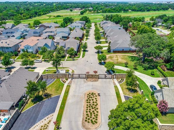520  Sheer Bliss Lane , Fort Worth Texas 76114