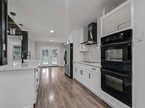 405  Billy Creek Circle , Hurst Texas 76053