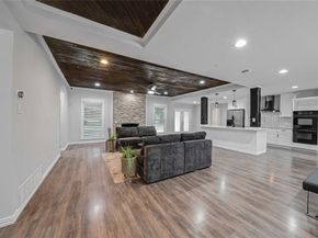 405  Billy Creek Circle , Hurst Texas 76053