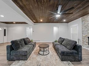 405  Billy Creek Circle , Hurst Texas 76053