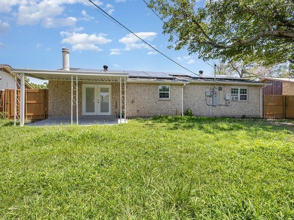 1215  Mulberry Lane , Mesquite Texas 75149