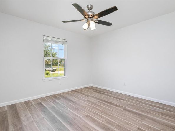 1215  Mulberry Lane , Mesquite Texas 75149