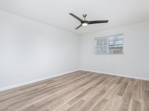 1215  Mulberry Lane , Mesquite Texas 75149