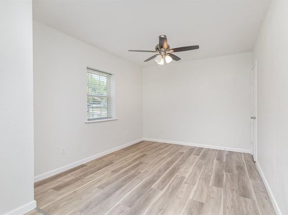 1215  Mulberry Lane , Mesquite Texas 75149