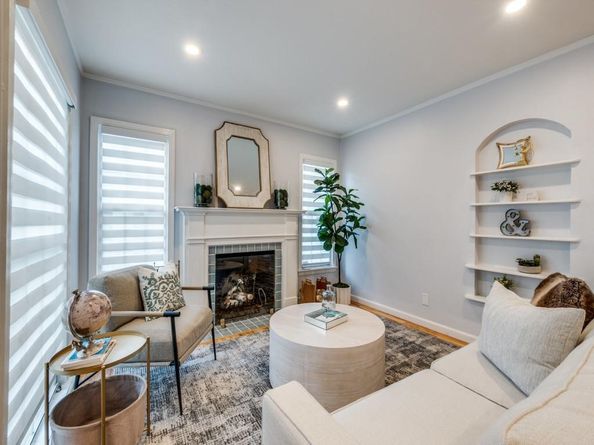 5739  Ellsworth Avenue , Dallas Texas 75206
