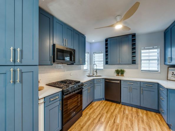 5739  Ellsworth Avenue , Dallas Texas 75206