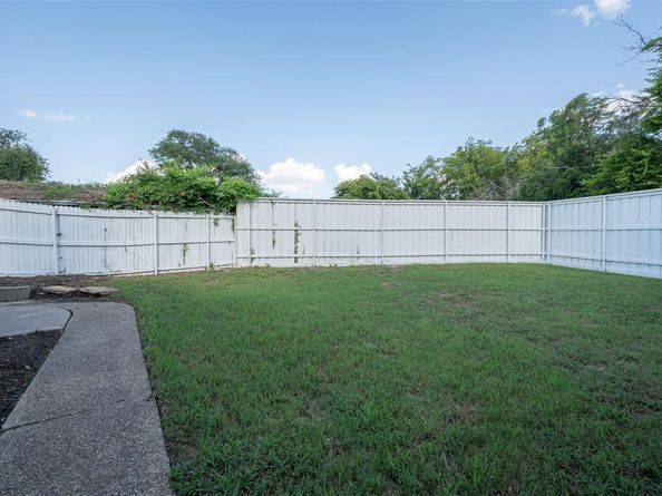 3126  Windsor Road , Carrollton Texas 75007