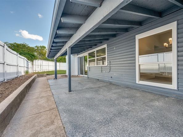 3126  Windsor Road , Carrollton Texas 75007