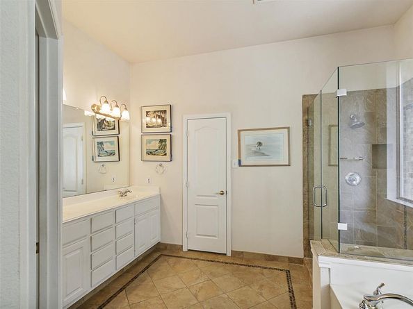 12210  Chapel View Drive , Farmers Branch Texas 75234