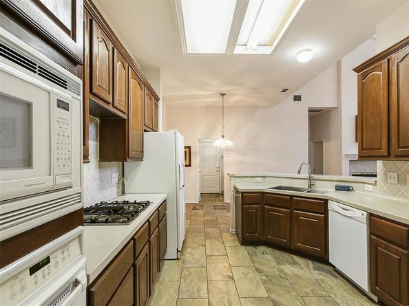 12210  Chapel View Drive , Farmers Branch Texas 75234