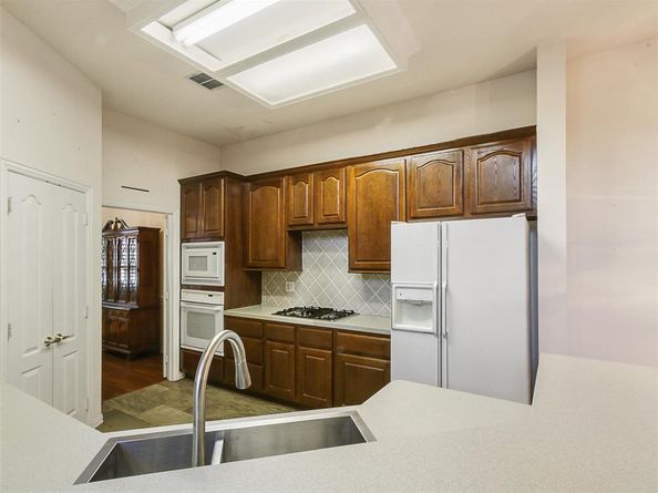 12210  Chapel View Drive , Farmers Branch Texas 75234