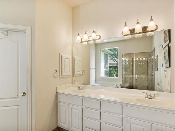 12210  Chapel View Drive , Farmers Branch Texas 75234