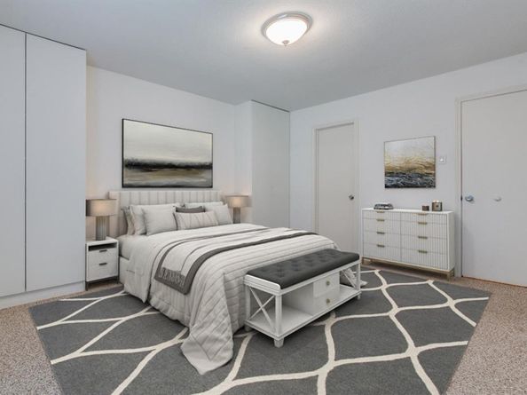 7525  Holly Hill Drive  56, Dallas Texas 75231