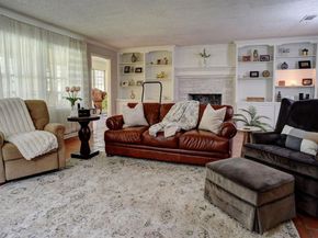 000  Laguna Lane , Austin Texas 78746