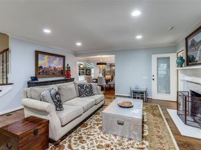 5713 W Amherst Avenue , Dallas Texas 75209