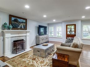5713 W Amherst Avenue , Dallas Texas 75209