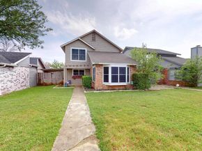 9945  Pack Saddle Trail , Fort Worth Texas 76108