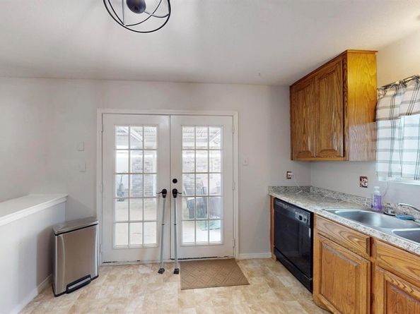 9945  Pack Saddle Trail , Fort Worth Texas 76108