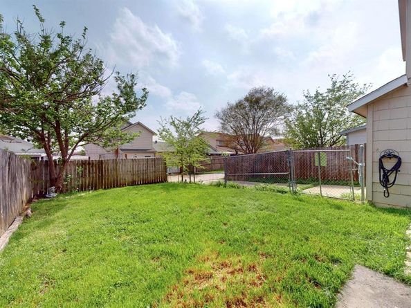 9945  Pack Saddle Trail , Fort Worth Texas 76108