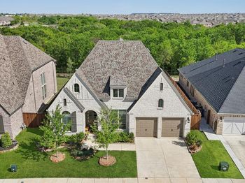 808  Bluestem Drive 