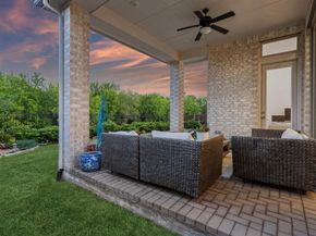 808  Bluestem Drive , Aubrey Texas 76227