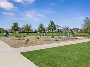 808  Bluestem Drive , Aubrey Texas 76227