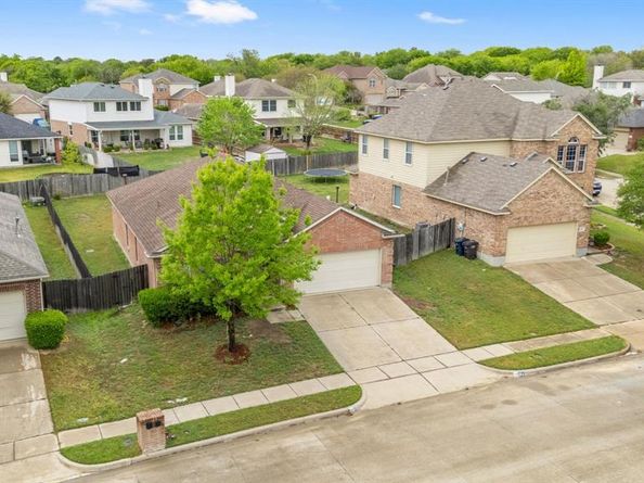 5013  Royal Burgess Drive , Fort Worth Texas 76135
