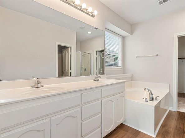 5013  Royal Burgess Drive , Fort Worth Texas 76135