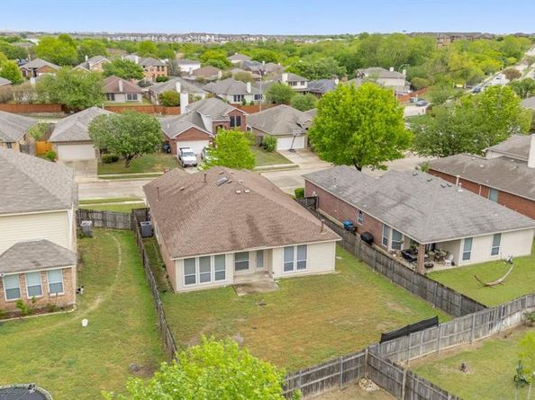 5013  Royal Burgess Drive , Fort Worth Texas 76135
