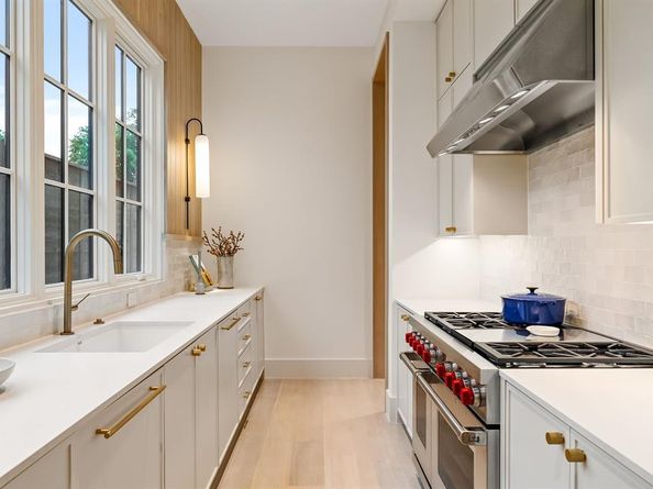 9102  Bluff Hollow Court , Dallas Texas 75220