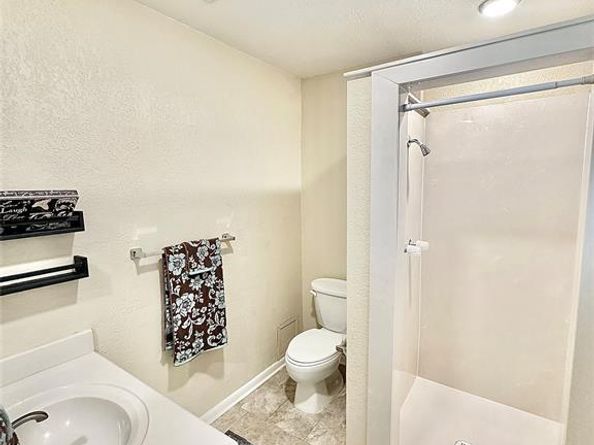 3317  Hummingbird  , Denton Texas 76209