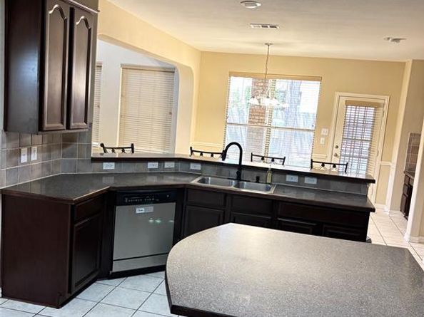 1435  Delta Drive , Cedar Hill Texas 75104