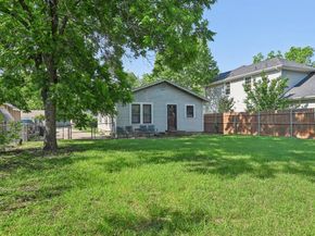 2509  Bird Street , Fort Worth Texas 76111