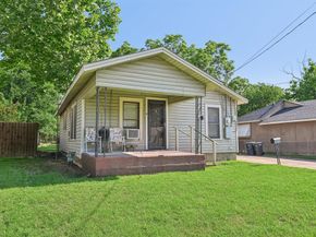 2509  Bird Street , Fort Worth Texas 76111