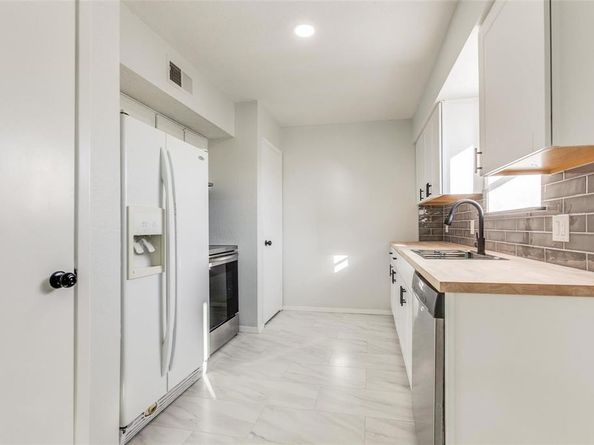 323  Towne House Lane , Richardson Texas 75081