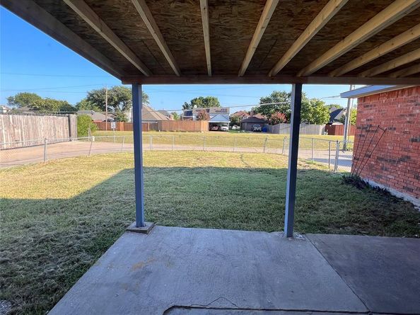 8506  Woodside Road , Rowlett Texas 75088