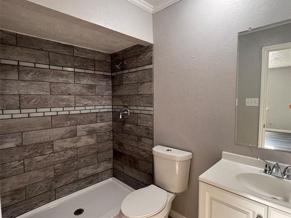 8506  Woodside Road , Rowlett Texas 75088