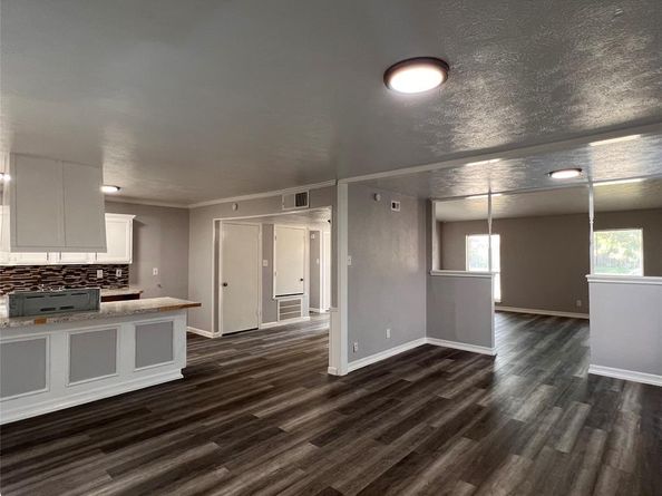 8506  Woodside Road , Rowlett Texas 75088