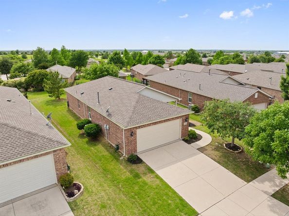 7735  Whirlwind Drive , Frisco Texas 75036